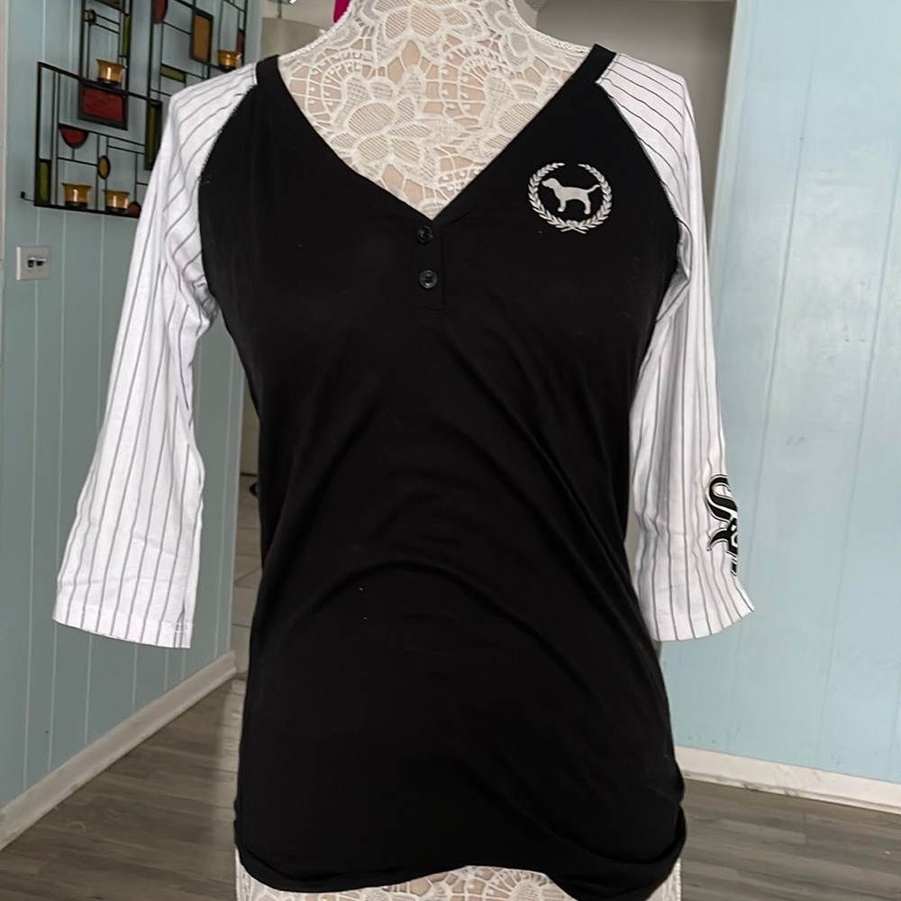 Pink Chicago White Sox quarter sleeves shirt